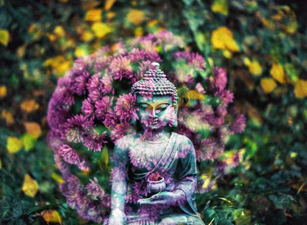 Feel the wonderful nothingness, the nature of the true mind, and be happy.