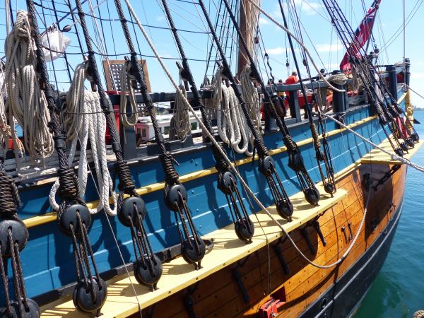 Fishing Vessel Rigging