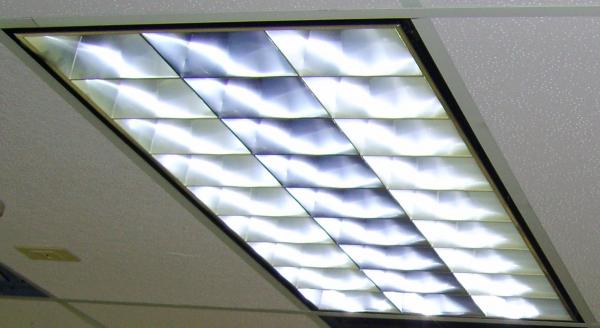 Fluorescent light