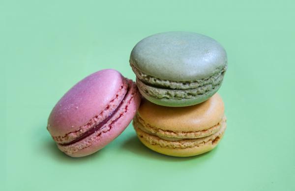 French macaroons dessert cookies
