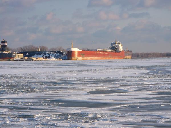 Frozen Toronto harbour, 2018 01 17 -ah