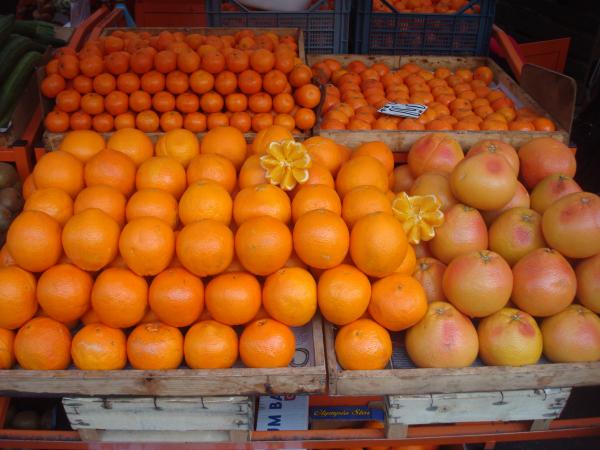 Fruits market