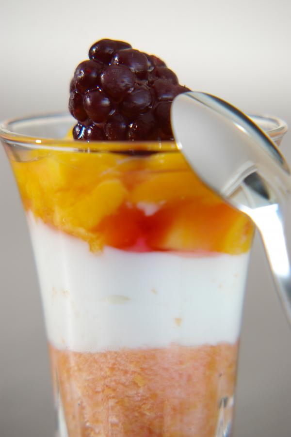 Fruity dessert