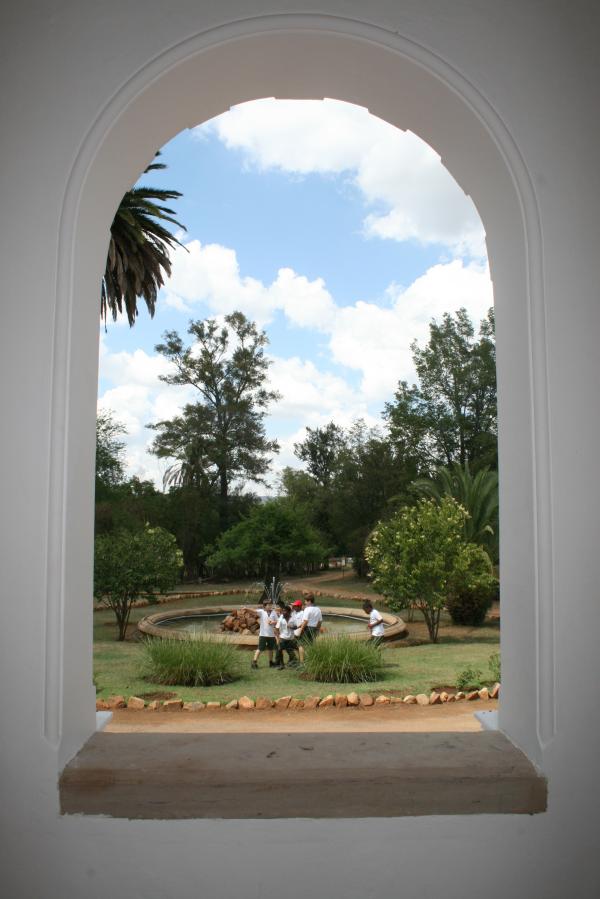 Garden through an arch