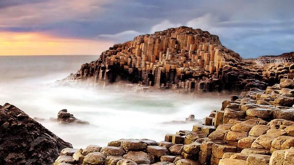 Giants Causeway
