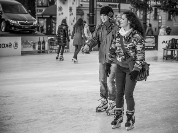 Girlfriends Skating