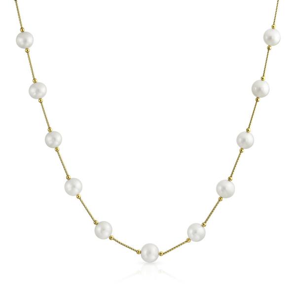Gold and pearl necklace