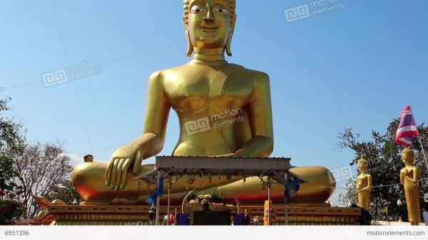 Golden Buddha Statue
