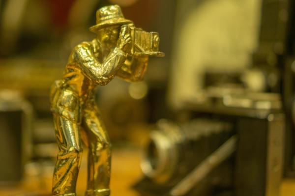 Golden Photographer