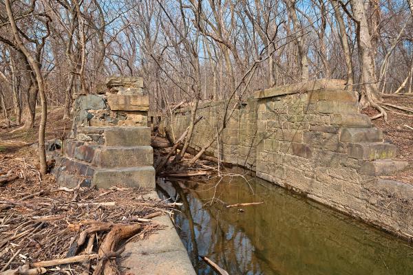 Goose Creek Lock - HDR