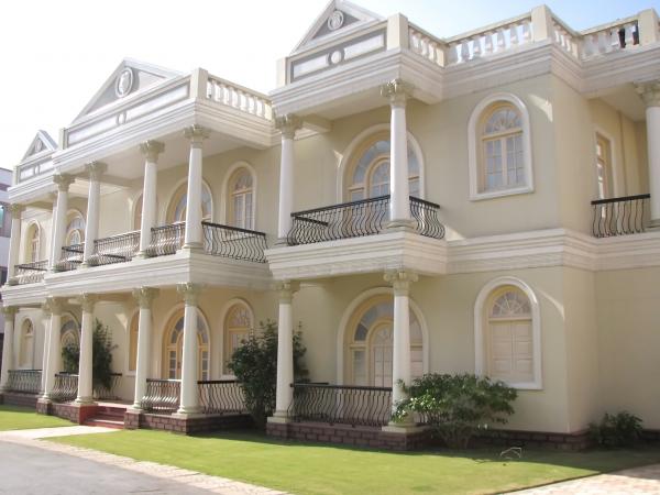 Grand Villa