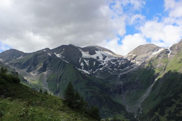 Green and Ice Mountains