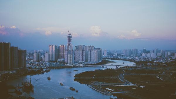 High Rise Building Near the Body of Water Photo