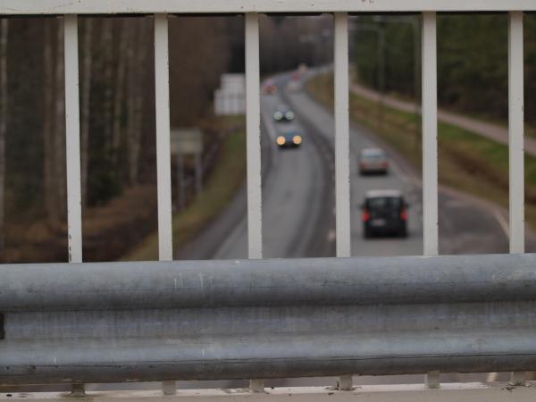 Highway bridge