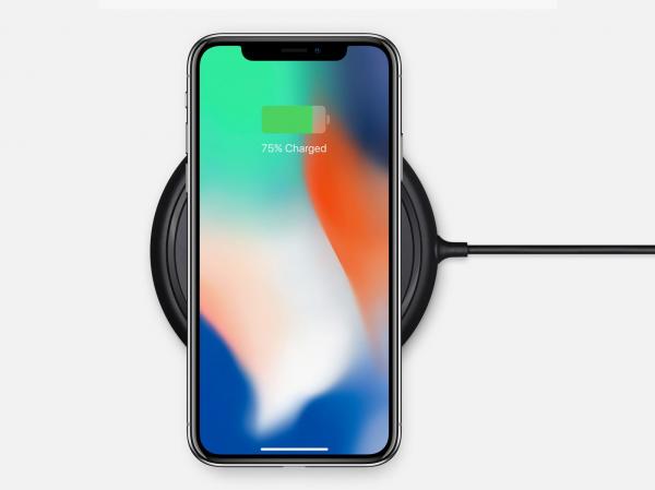 iPhone X Charging