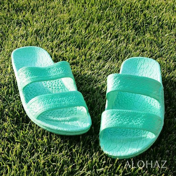 Jandals: coloured