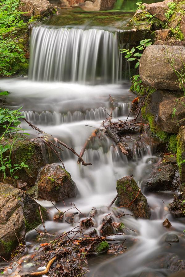 Jean-Drapeau Waterfall - HDR