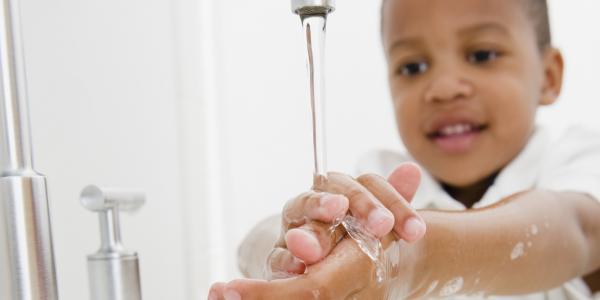 Kid Washing