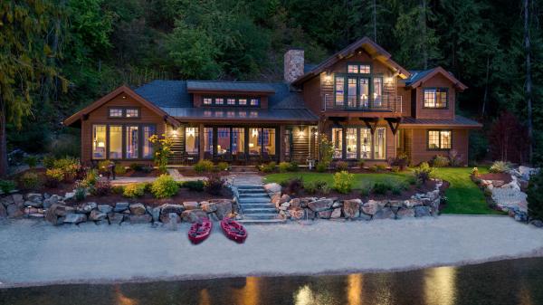 Lake House