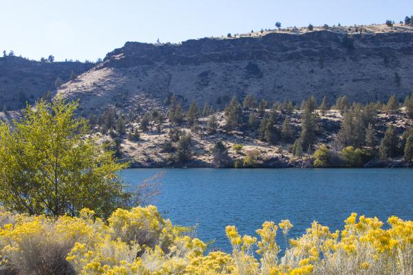 Lake Simtustuc, Oregon, Autumn