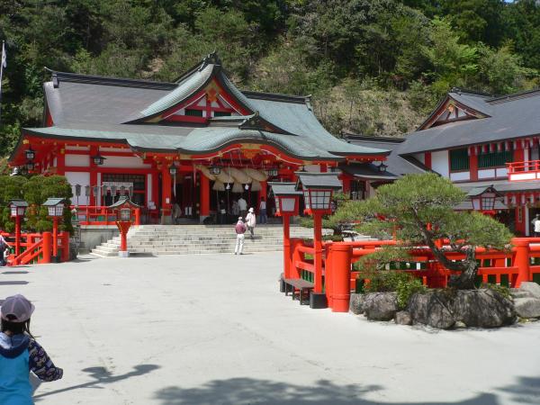 Large Japanese Buddhist Mount Temple Complex
