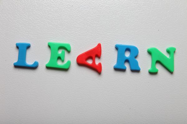 Letters spelling Learn