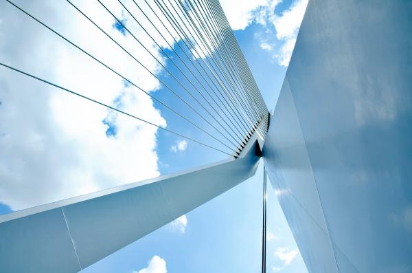 Low-angle Cable Bridge