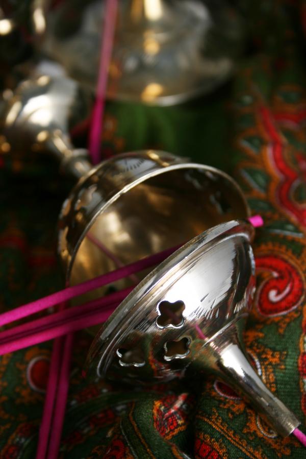 Metal cup