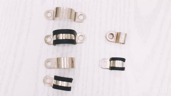 Metallic clamp