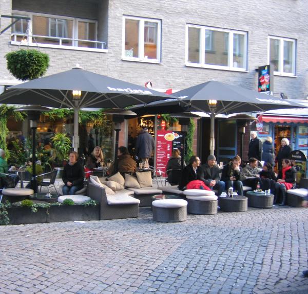 Modern Outdoor Cafe