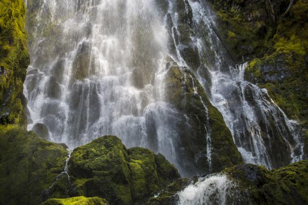 Moon Falls, Oregon