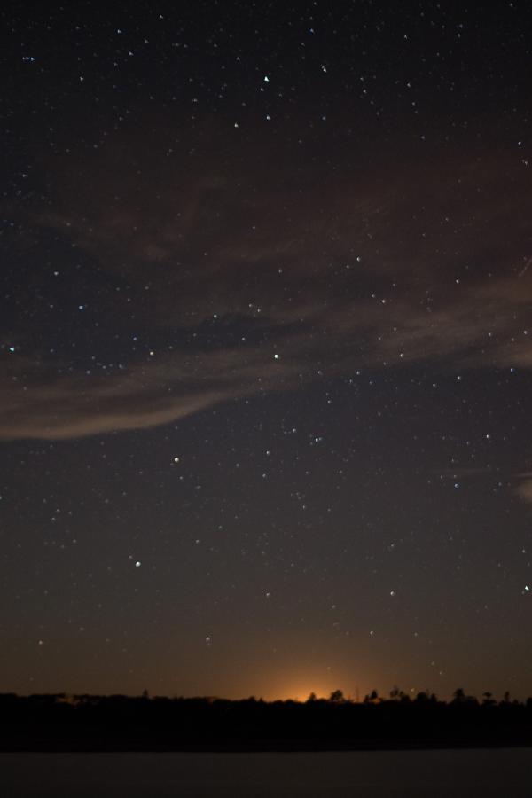Moonset over Ashurst Lake