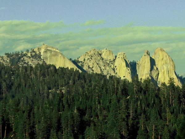 Mountain Peaks (Close-up)