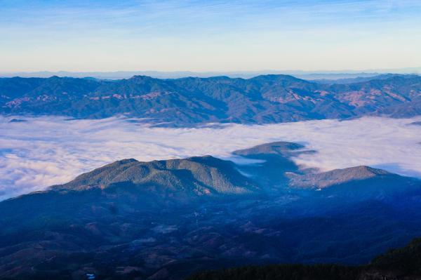 Mountain With Clouds
