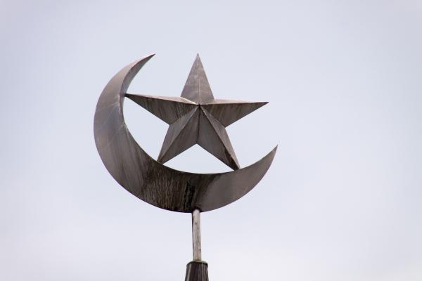 Muslim moon and star
