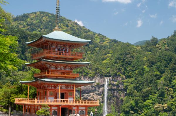 Nachi-san Seiganto-ji Three-storey Pagoda and Nachi Falls