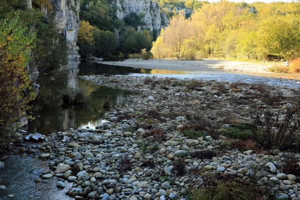 Ombres et lumières sur la Beaume