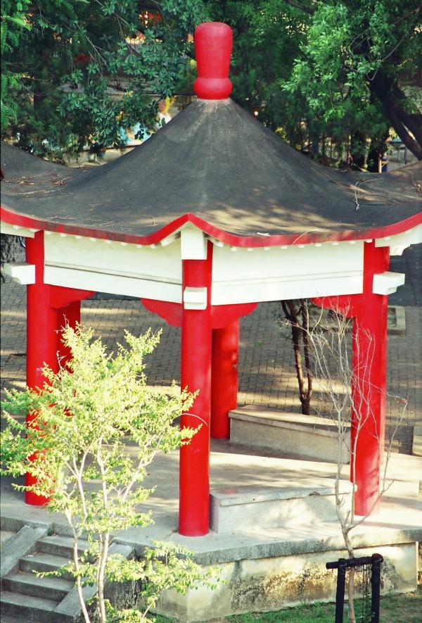 Oriental structure