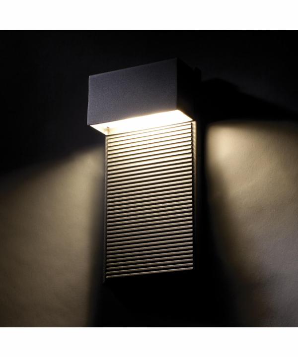 Outdoor wall light