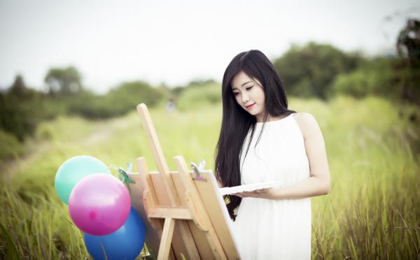 Painting in the field
