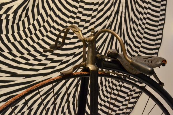 Penny-farthing detail