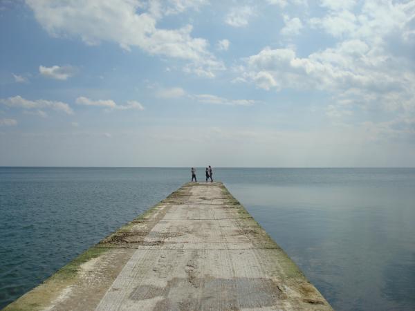 People on a sea dock