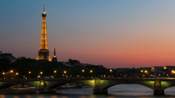 Photo of Eiffel Tower With Lights