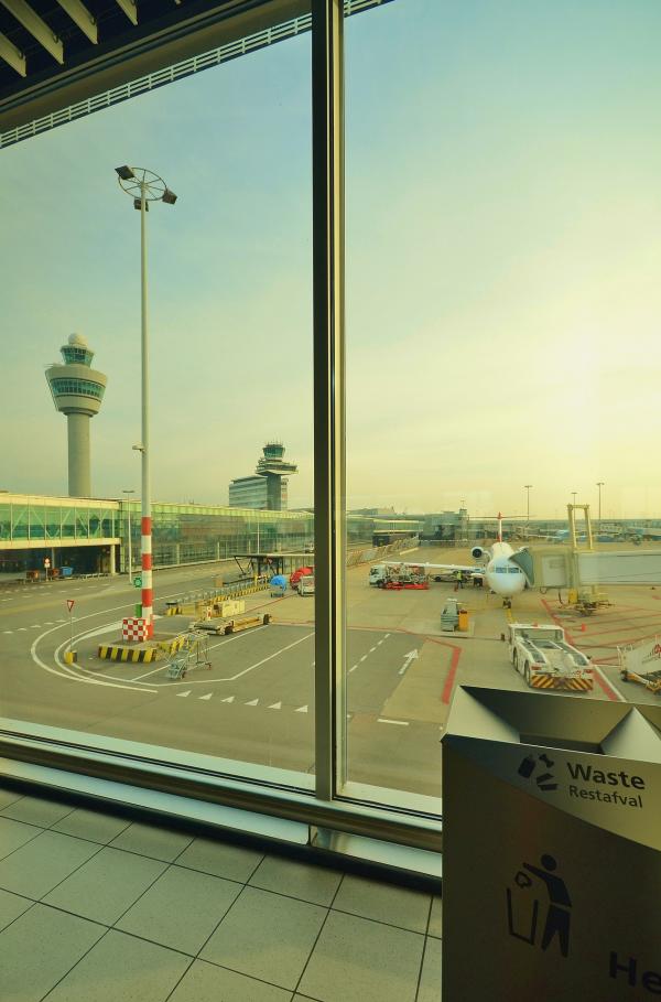 Planes on the Airport
