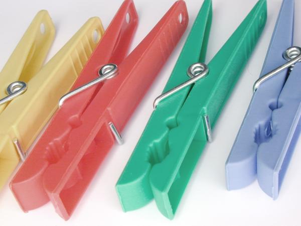 Plastic Pegs