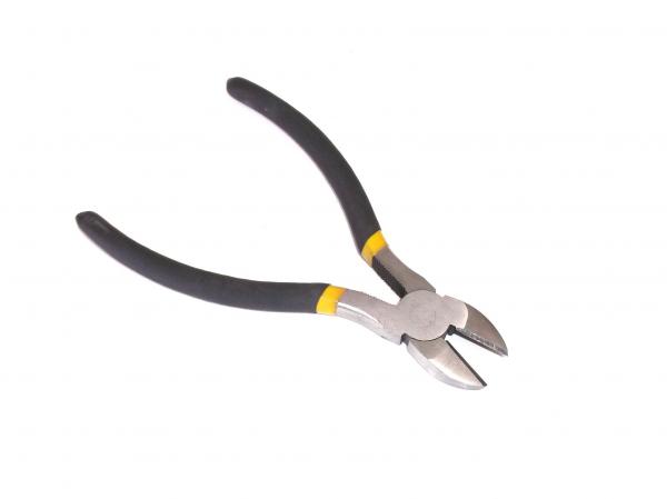 Plier