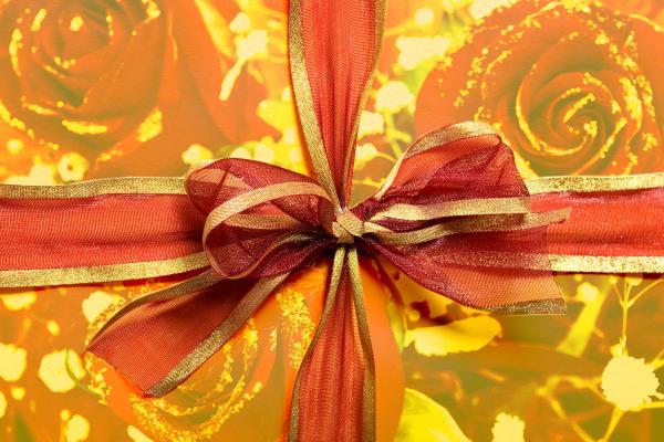 present box with red bow