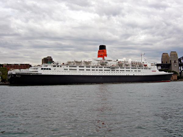 Queen Elizabeth 2