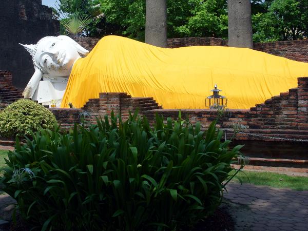 Reclining Buddha