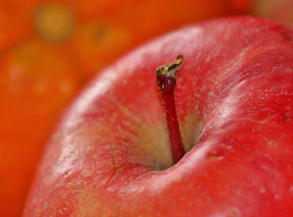 Red Apple
